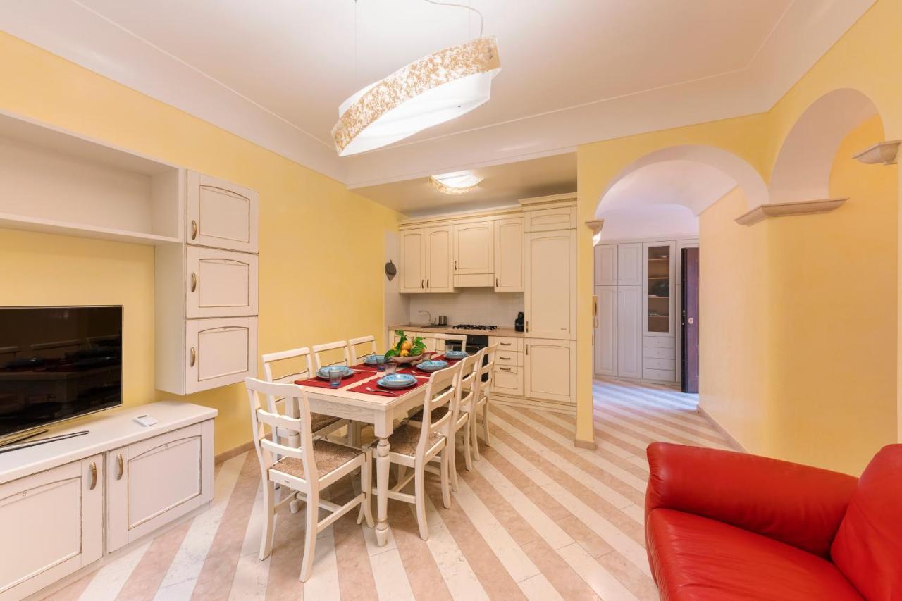 Bouganville House *
